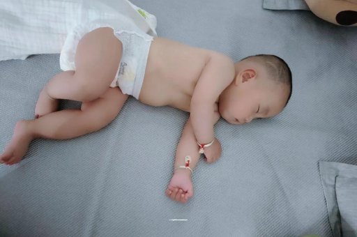 岑溪怀孕是不是很怕热